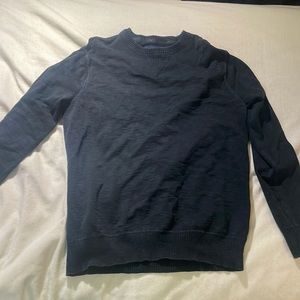 American eagle crew neck size medium. Worn less than 5 times